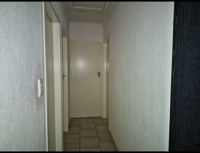 3 BEDROOM HOUSE FOR SALE IN STRETFORD